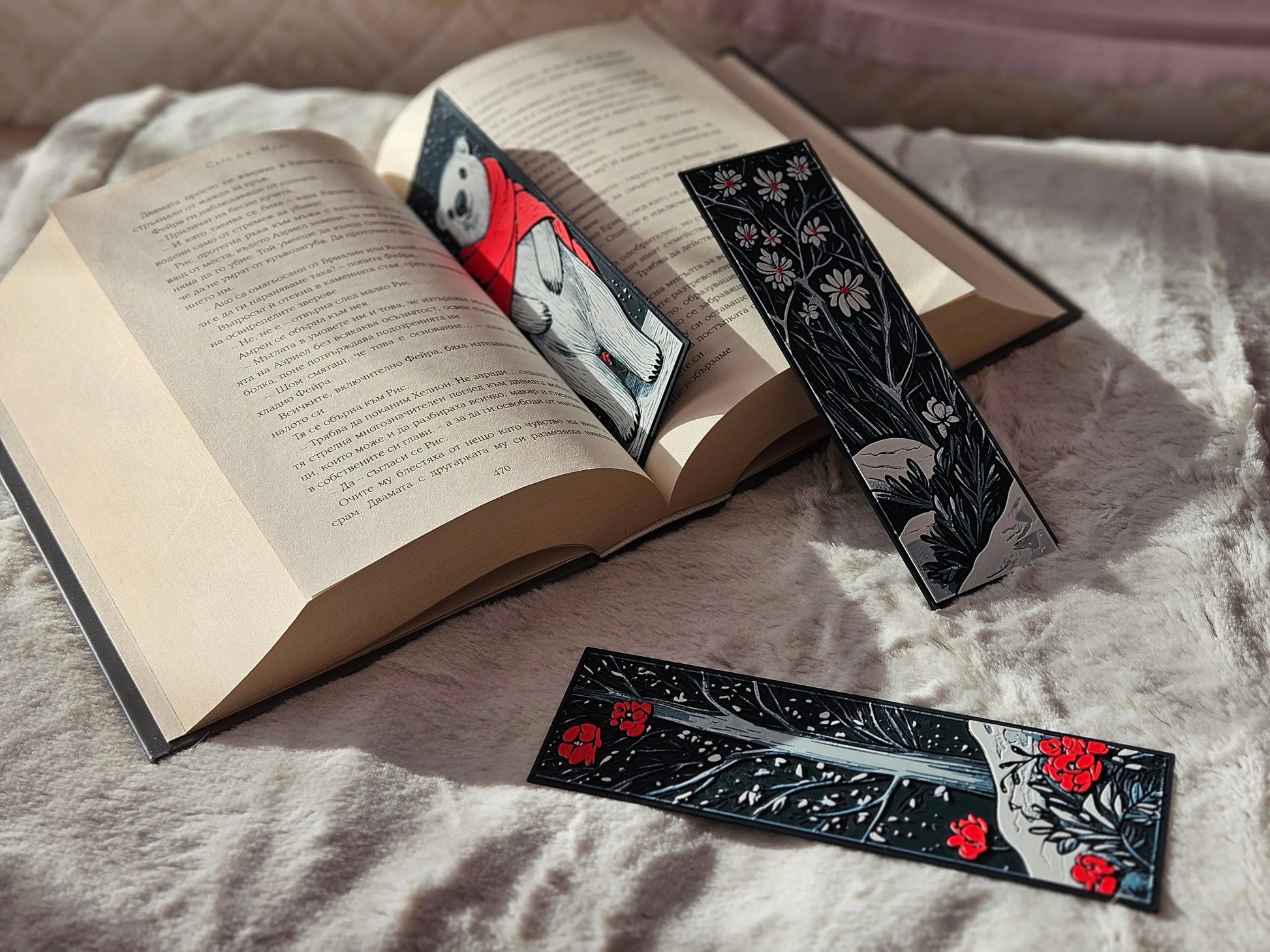 WINTER POLAR BEAR & FLORAL BOOKMARK SET – COZY SEASONAL GIFT FOR READERS - Fandom Forged