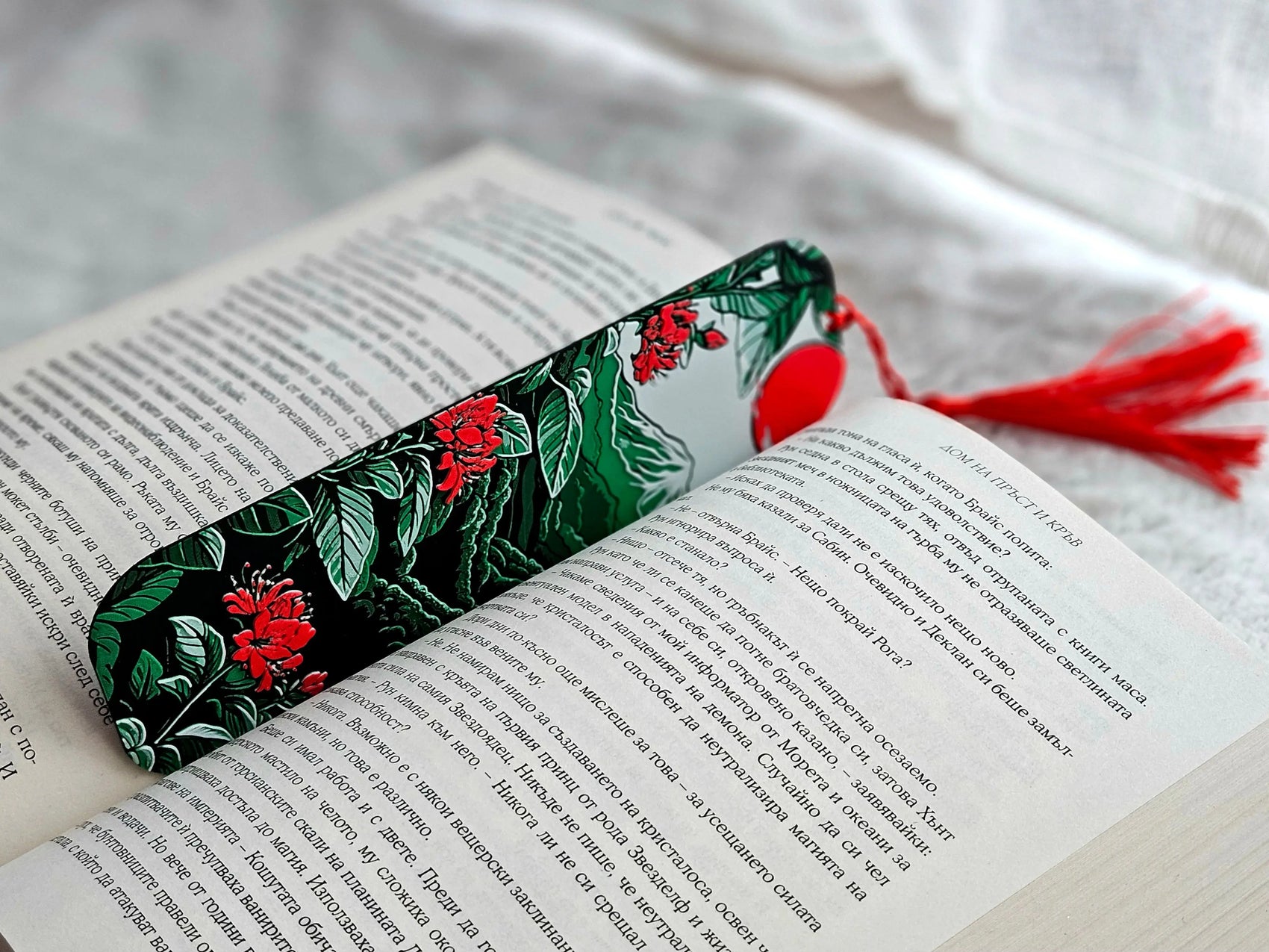 MOUNTAIN BLOSSOM BOOKMARK WITH RED TASSEL – BOTANICAL GIFT FOR READERS - Fandom Forged