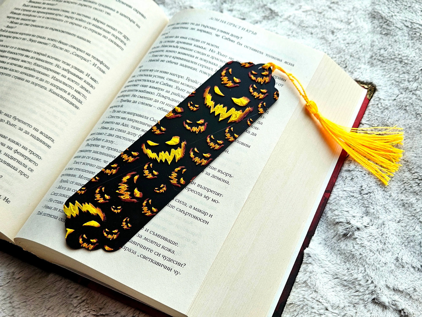 Jack-o’-lantern bookmark with yellow tassel – spooky Halloween gift for readers - Fandom Forged