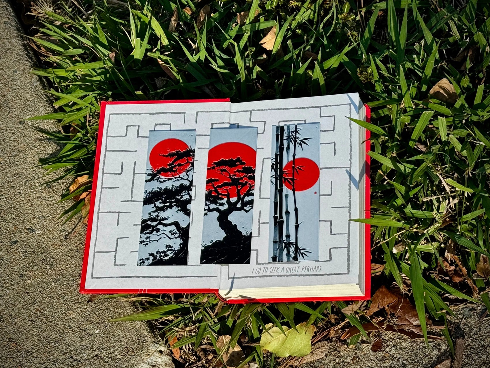 Japanese Red Sun Bookmark Set: Minimalist Art for Book Lovers Fandom Forged